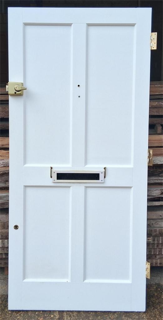 <p>4 Panel front door</p><p>90cm X 194cm</p><p><br></p>